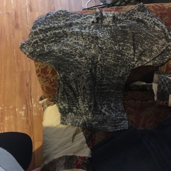 Clothes - Picture 6 of 10